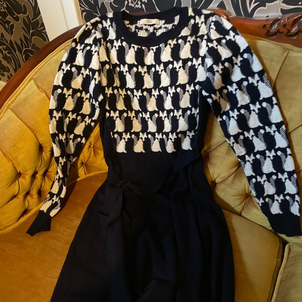 Orla Kiely foxes sweater dress- brand new without tags